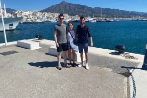 マルベーリャ旧市街ツアーとプエルト・バヌースへのボートツアー