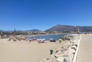 Marbella: PRIVATE bike tour Marbella - Puerto Banus with tapas tasting