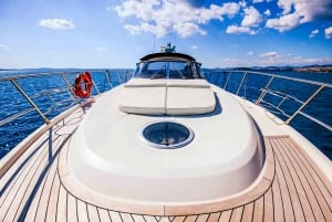 Marbella: Private Cruise in Yacht