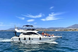 Marbella: Private Cruise in Yacht