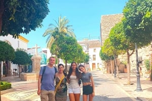 Marbella private tour & Puerto Banus to walk on your own