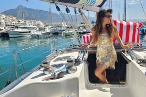 Marbella: Sailing Tour with Tasting & Sunset