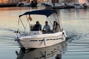 Marbella: Boat Rental drive yourself with Dolphin Sighting