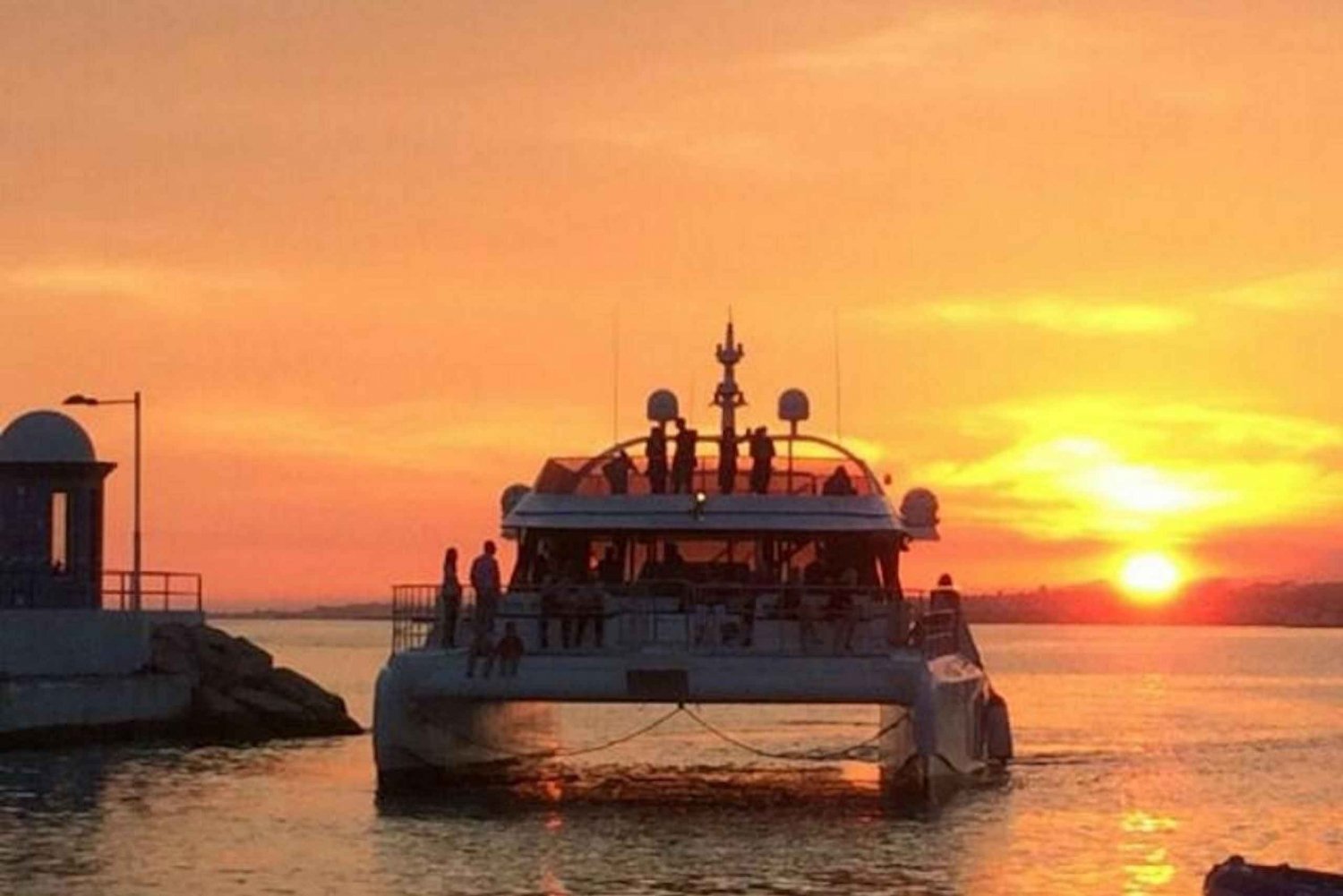 Marbella: Sunset Catamaran Trip