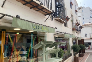 Marbella: Tour of the Old Town with Tapas & Wine