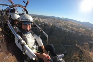 Paramotoring in Ronda (Malaga), near Marbella