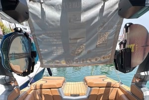 Esperienza privata in barca Nautique G23 a Puerto Banús