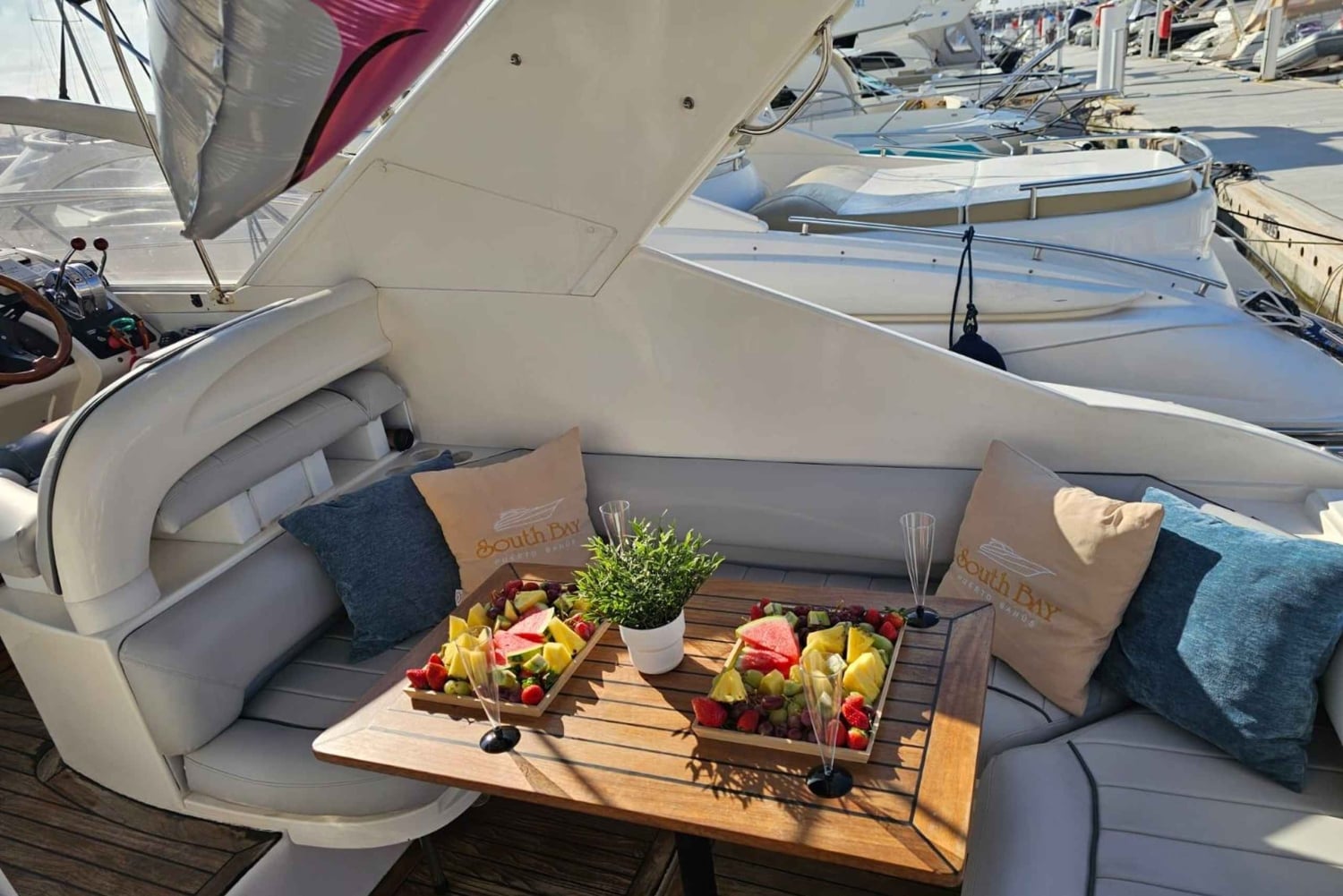 Puerto Banús: Möhippa på yacht