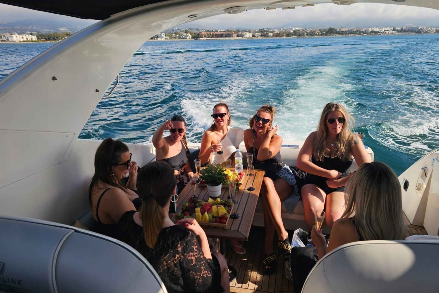 Puerto Banús: Möhippa på yacht