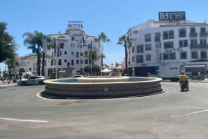 Puerto Banus: harbor tour, walking tour and invitation to a cocktail