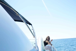 Puerto Banús: ylellinen valokuvaus jahtilla ammattivalokuvaajan kanssa