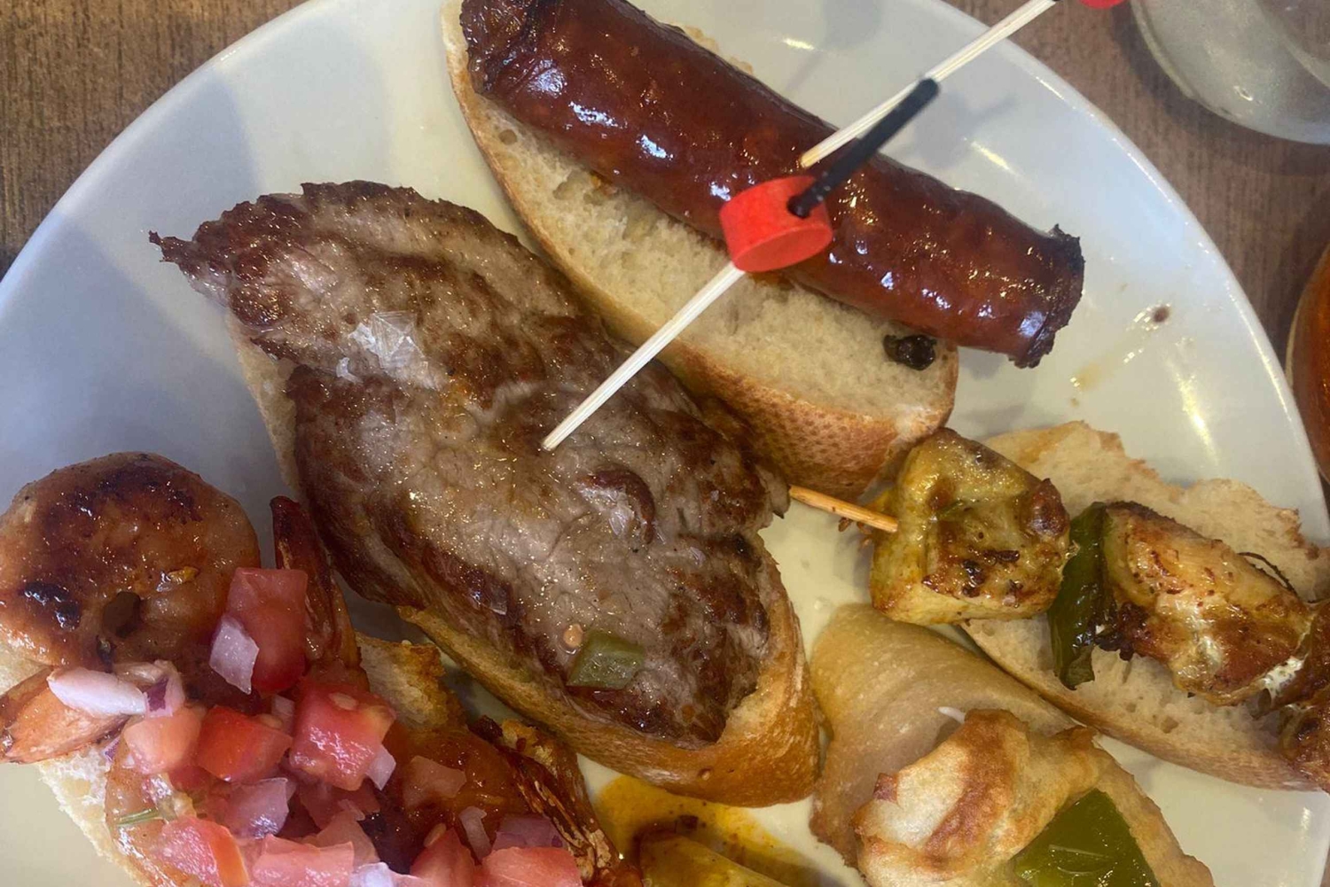 Puerto Banús: Privat hamnrundtur med tapas och dryck