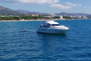 Puerto Banús: Private Yacht Cruise with Dolphin Watching