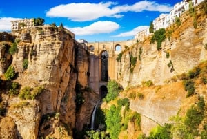 Marbella/Estepona: Ronda and Setenil de las Bodegas