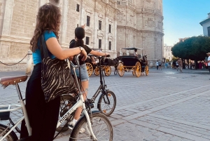 セビリア：eBike で行くフラメンコ ツアーとショー