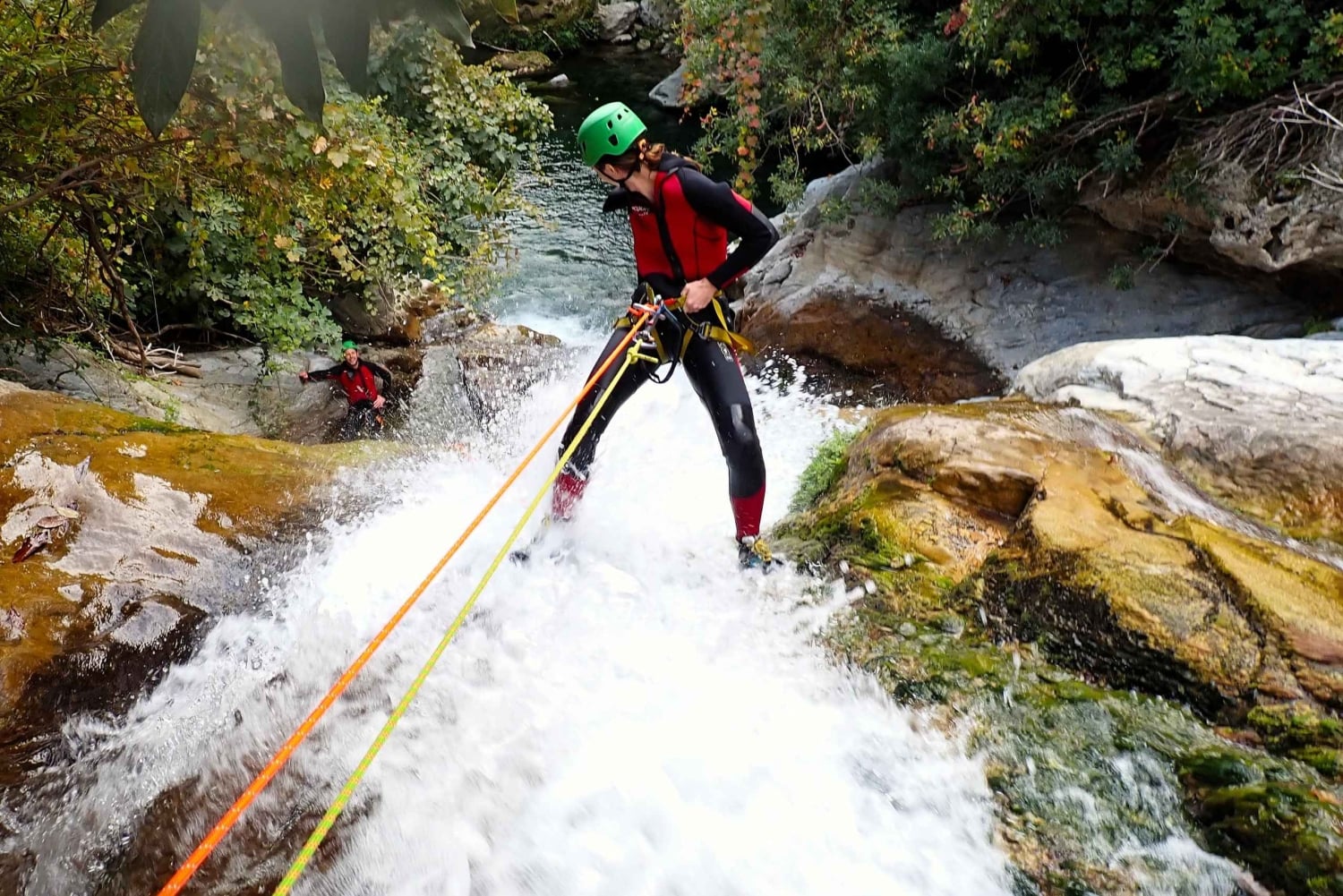 Desde Yunquera: Excursión de Barranquismo al Cañón de Zarzalones