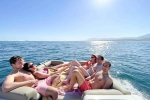 Up to 11 Pax enjoy the Marbella coast line on board