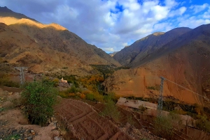 2 Day Trek In Atlas with Locals.. / virgin Villages