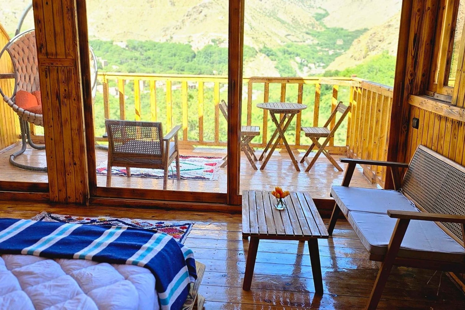 Caminhada de 2 dias no deserto de Agafay e nas montanhas do Atlas saindo de Marrakech