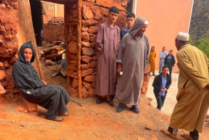 Caminhada de 2 dias no deserto de Agafay e nas montanhas do Atlas saindo de Marrakech