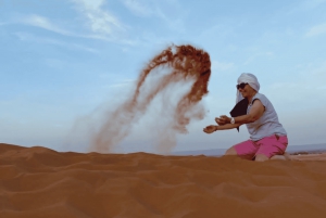 Fès: Ainutlaatuiset 2 päivää Marrakeshiin Merzougan aavikon dyyneillä