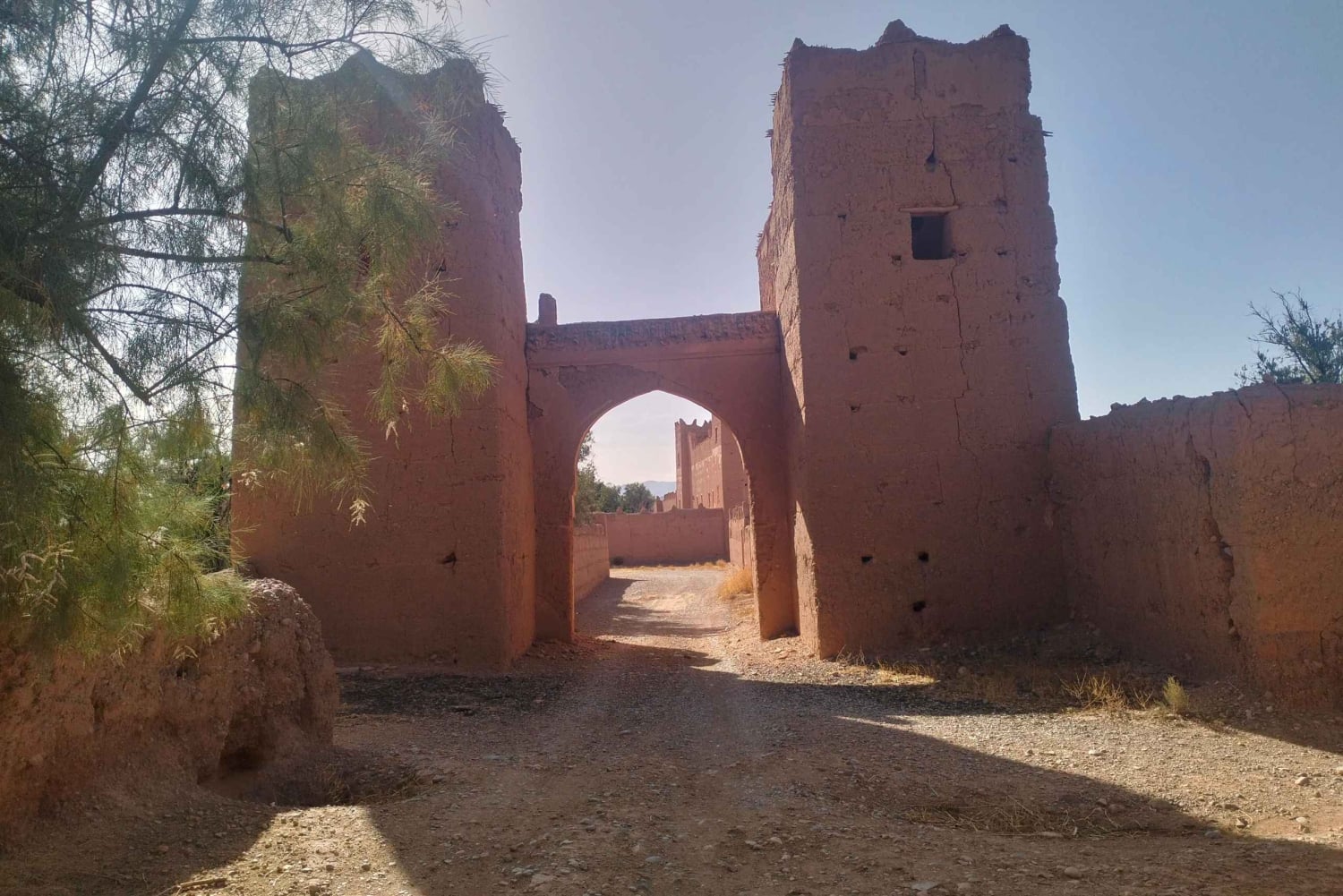 2 päivää: Marrakech, Ait Ben Haddou, Dades-laakso ja apinasormet