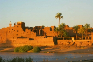 2 päivän retki Zagoran autiomaahan auringonlaskun kanssa Marrakechista käsin