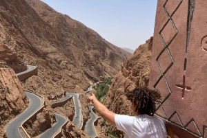 Viagem de 2 dias de Marrakech a Ouarzazate e Vale do Dades