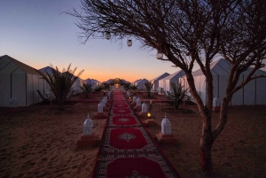 Aventure de luxe de 3 jours : de Marrakech à Merzouga, quad et spectacle inclus.