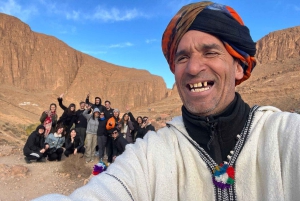 3 jours - 2 nuits de visite nocturne dans le désert à partir de Marrakech avec balade à dos de chameau