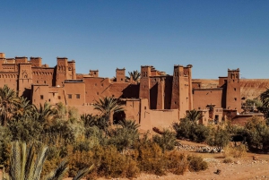 3 jours - 2 nuits de visite nocturne dans le désert à partir de Marrakech avec balade à dos de chameau