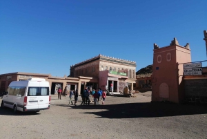 3-dniowa wycieczka pustynna z Fezu do Marrakeszu przez Merzugę