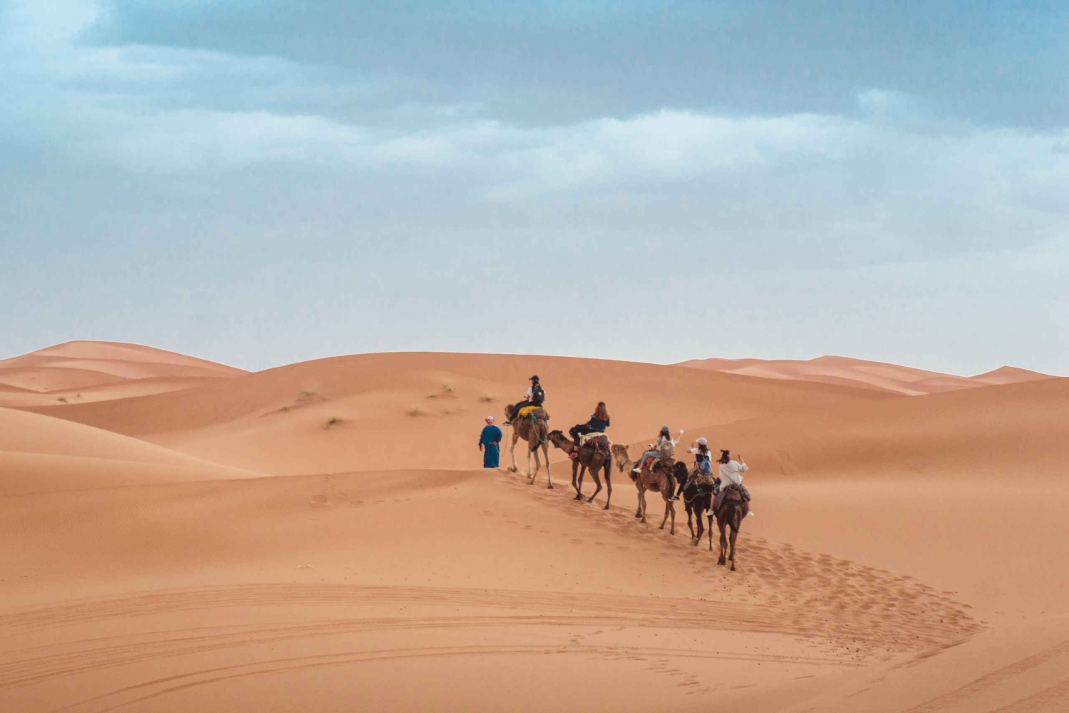 3 Tage Luxus-Camp-Aufenthalt mit Sandsurfing von Fes nach Marrakech