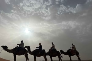 Excursão fantástica de 4 dias no deserto de Fez a Marrakech via deserto