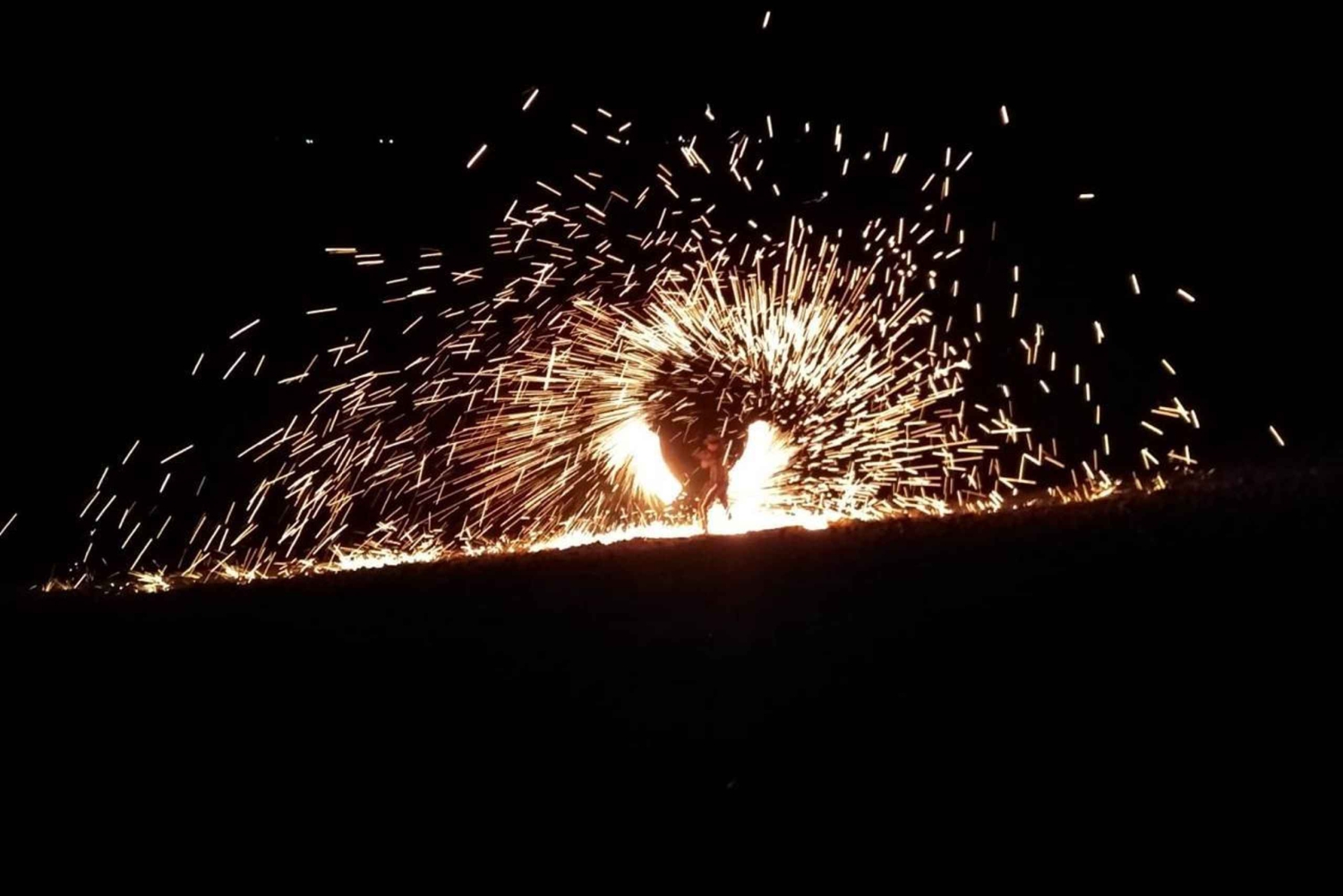 Agafay Woestijn: Buggy rijden, diner en show onder de sterren