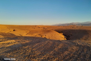 Przejażdżka wielbłądem i quadem po pustyni Agafay oraz kolacja z pokazem