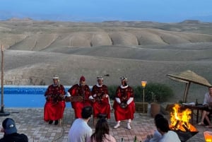 Agafay Desert Gateway : Night under a Deluxe tent & dinner