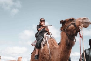 Agafay Desert: Inara Camp Luxury Private Lunch w/ Camel Ride