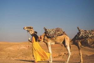 Pacote para o deserto de Agafay: passeio de buggy e camelo e jantar com show