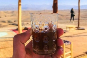Deserto de Agafay 2h de aventura em quadriciclo com chá e traslado