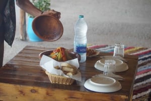 Deserto de Agafay: passeio de quadriciclo, passeio de camelo, almoço e piscina