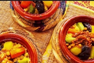 Marrakech: quadrijden en kameelrijden, dinershow in de Agafay-woestijn