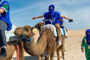 Agafay: Quad rijden, authentiek diner en show vanuit Marrakech