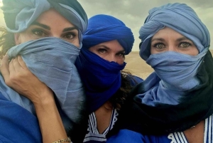 Agafay-tur med fyrhjuling, solnedgång och romantisk middagsshow