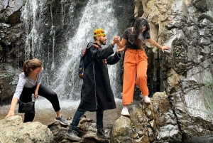 Marrakech : randonnée dans les montagnes et les vallées de l'Atlas avec déjeuner