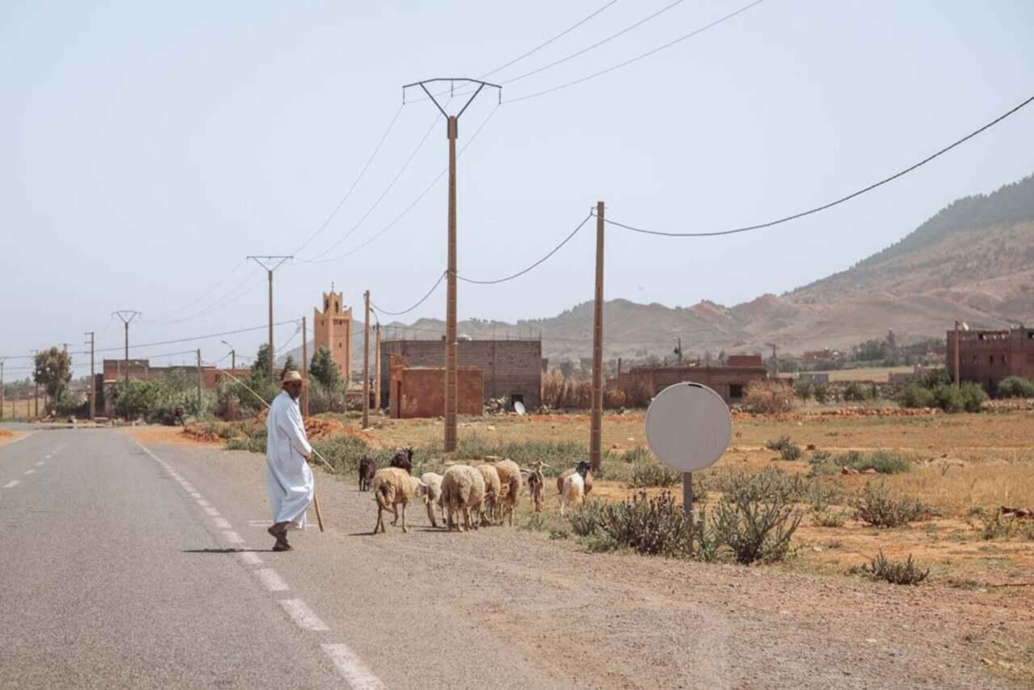 Tagestour durch das Atlasgebirge und Mittagessen in einem Familienhaus