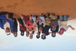 Marrakech : Excursion d'une journée dans les montagnes de l'Atlas et dîner au désert d'Agfay