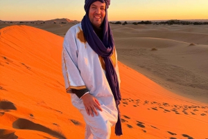 Marrakech : Excursion d'une journée dans les montagnes de l'Atlas et dîner au désert d'Agfay