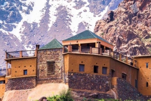 Montagnes de l'Atlas : randonnée d'une journée vers les villages berbères et les chutes d'eau