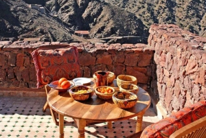 Montagnes de l'Atlas : randonnée d'une journée vers les villages berbères et les chutes d'eau